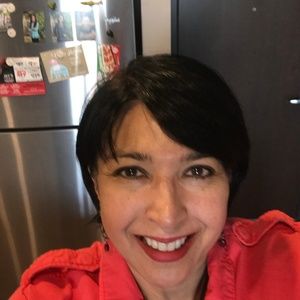 Meet your Posher, Fariha